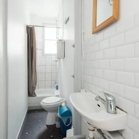 Bright 41m Near The 10th District-paris Apartmán
