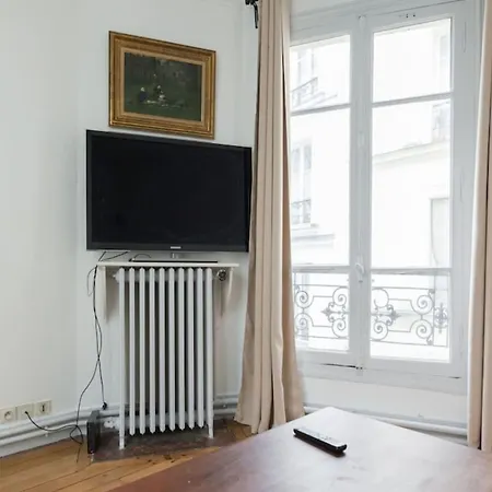 Bright 41m Near The 10th District-paris Apartmán