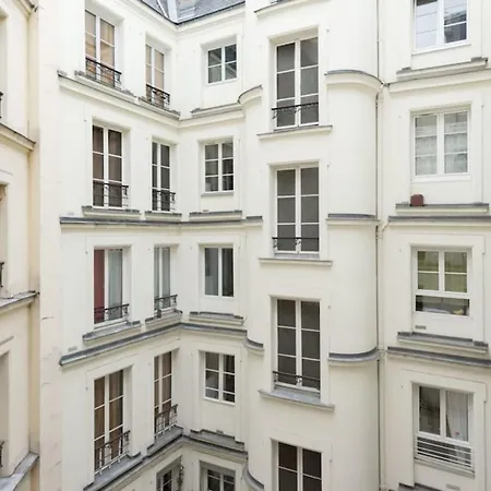 Bright 41m Near The 10th District-paris * Paříž